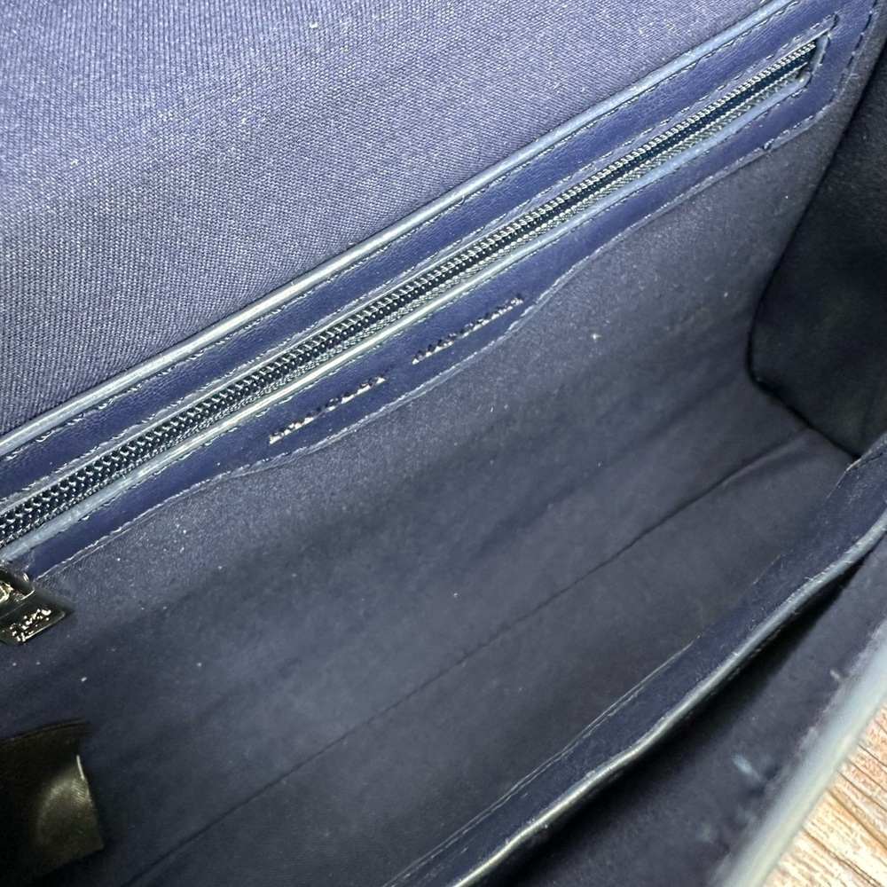 BADGLEY MISCHKA | Navy Blue Crossbody Messenger Bag NWT - Picture 6 of 7